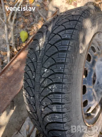 Продавам четири броя джанти със зимни гуми , снимка 3 - Гуми и джанти - 47329733