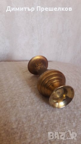 Месингова ваза , снимка 2 - Антикварни и старинни предмети - 26749745