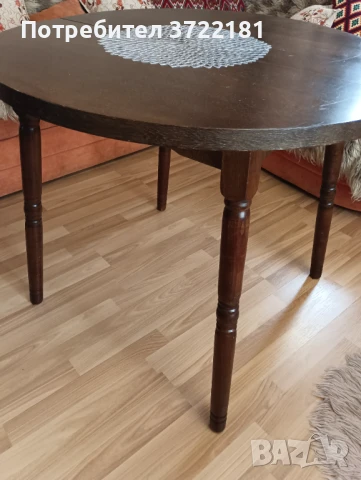 Продава се кръгла маса, снимка 2 - Маси - 51280841