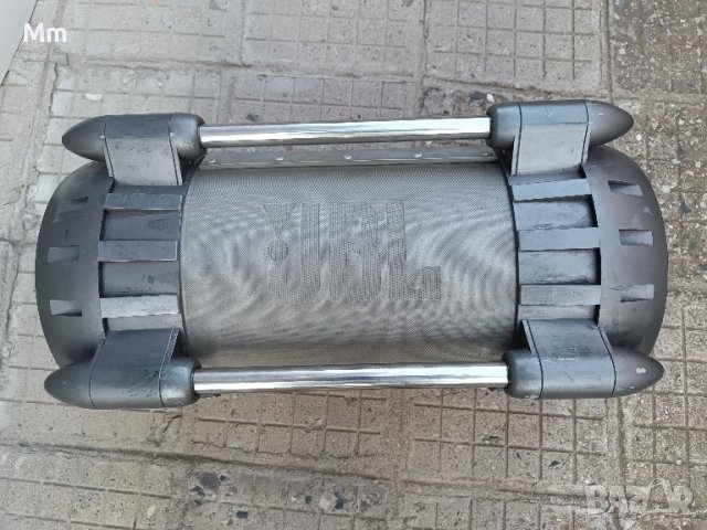 бас каса jbl , снимка 1