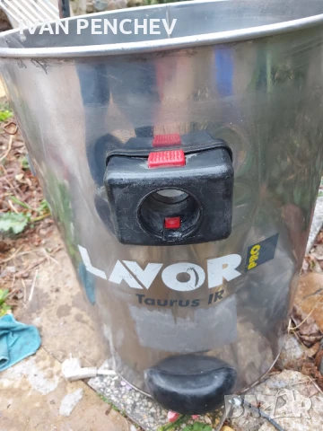 Перяща прахосмукачка за автомивка, снимка 4 - Други машини и части - 50617369