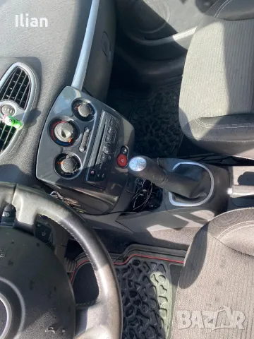 Рено клио 1.2 газ, снимка 6 - Автомобили и джипове - 47290968