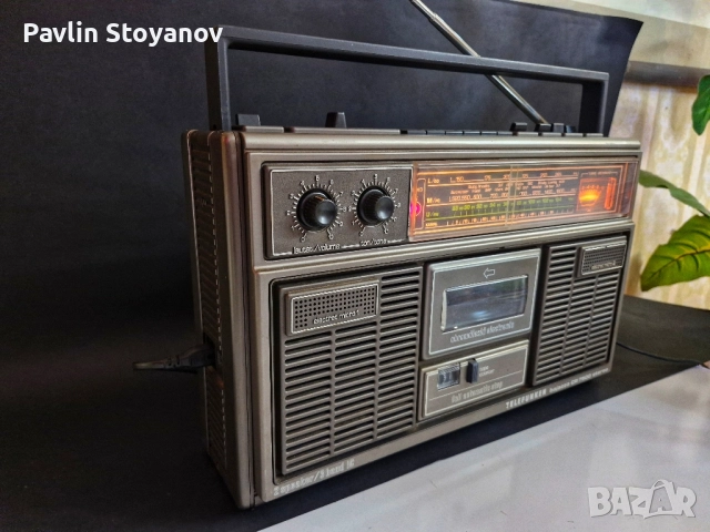 Касетофон Telefunken Bajazzo CR 7500, снимка 2 - Радиокасетофони, транзистори - 52088513