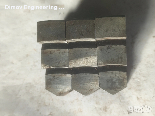 Челюсти за универсал 100мм, снимка 2 - Други машини и части - 53073857