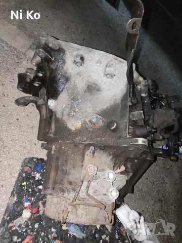 Скоростна кутия Citroen Xsara 1.8 , снимка 2 - Части - 53289485