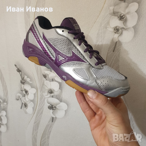Mizuno Wave Twister 3 маратонки за зала / закрито номер 39 , снимка 9 - Маратонки - 44865698