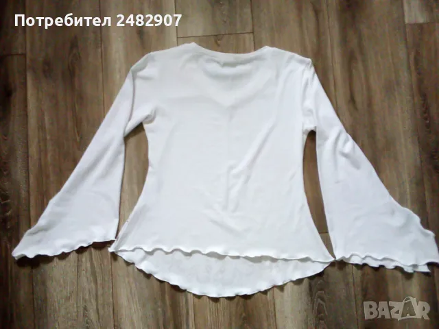 Дамска блуза с ефектни ръкави, снимка 4 - Блузи с дълъг ръкав и пуловери - 49137129