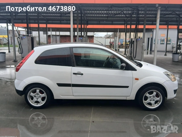 Ford Fiesta 1.3 газ бензин 75 кс 2007 гд, снимка 7 - Автомобили и джипове - 53100908