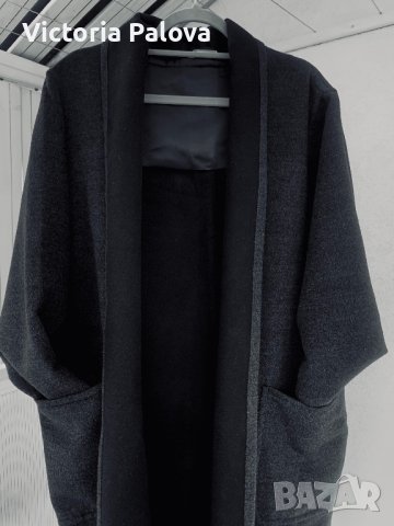 Ново палто MAX MARA Италия оригинал, снимка 10 - Палта, манта - 43022091