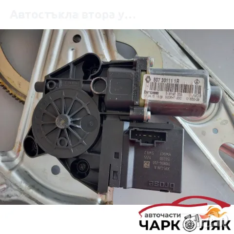 Ел машинка стъкло стъклоповдигач предна дясна Рено Меган 4врати (к), снимка 2 - Части - 47953327