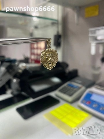 Златна висулка 14 карата, снимка 7 - Колиета, медальони, синджири - 53081865