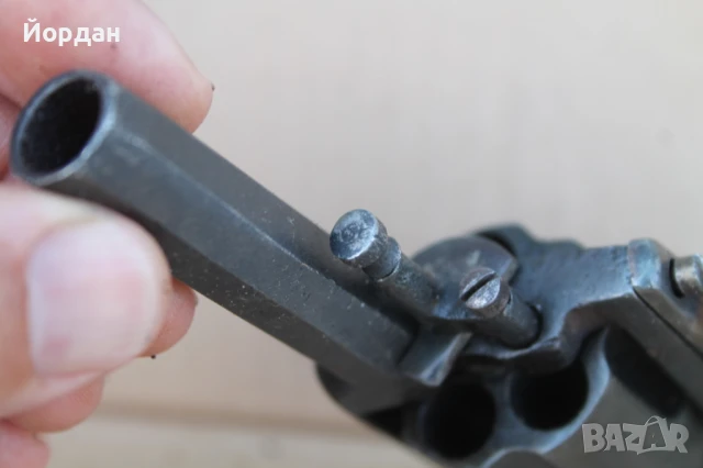 Револвер ''булдог'' , снимка 10 - Антикварни и старинни предмети - 51019221