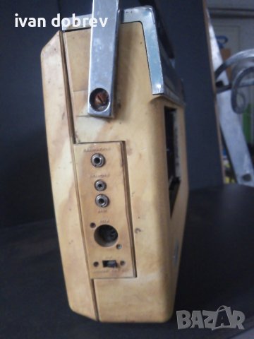 mediator моно радиокасетофон, снимка 6 - Радиокасетофони, транзистори - 44018531