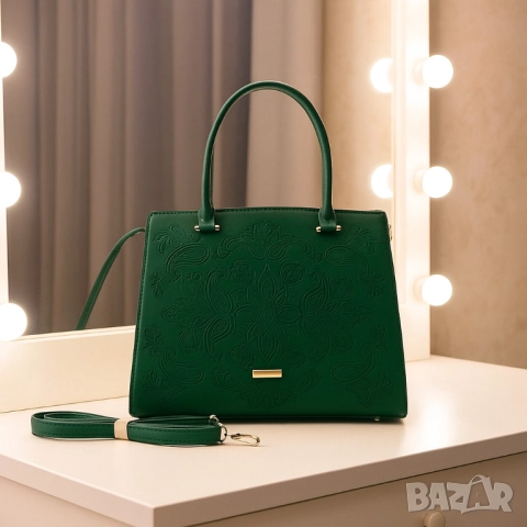 Елегантна дамска чанта с релефен дизайн – стил и практичност в едно, снимка 7 - Чанти - 51858988