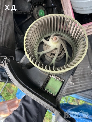 Вентилатор парно Рено Клио2 2000г , снимка 2 - Части - 52457710