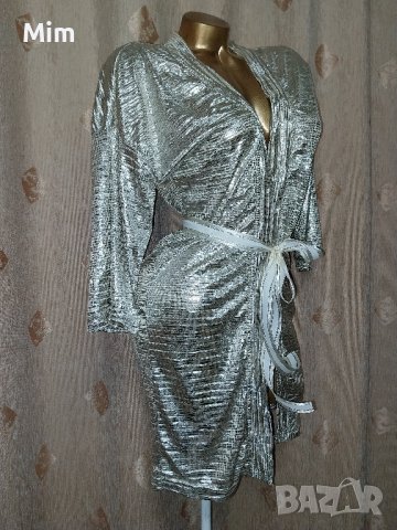 XS/ S  Сребрист халат с тричетвърти ръкав , снимка 3 - Нощници - 43014380