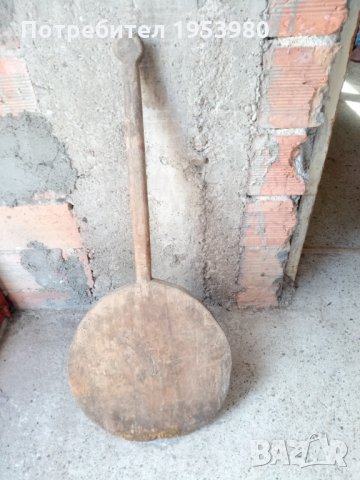 Стара дъска за рязане на хляб лопата за хляб