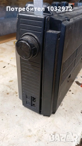 Радио касетофон JVC, снимка 4 - Радиокасетофони, транзистори - 52199827