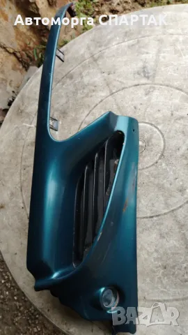 Оригинална решетка за броня предна  ЗА Renault Megane 19