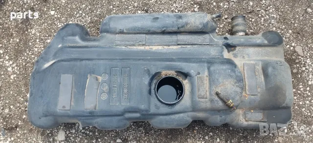 Резервоар Мерцедес Спринтер (Н)
- VW LT
- 6950493 - 9014710198, снимка 3 - Части - 49882617