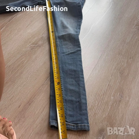 Дамски дънки Levis 524 Too Superlow, W26 L30, сини, тесни, размер 0, снимка 6 - Дънки - 53106619