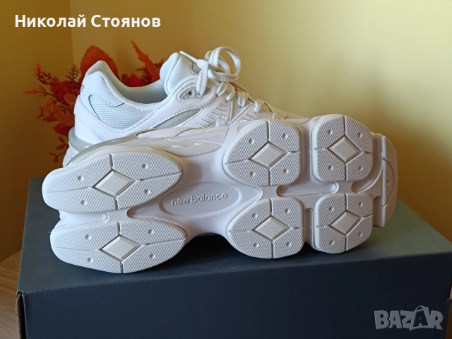 Оригинални! New Balance 9060 Triple White , снимка 5 - Маратонки - 52529256