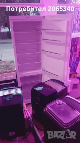 ХЛАДИЛНИК С ФРИЗЕР SIEMENS 185см., снимка 6 - Хладилници - 50579085