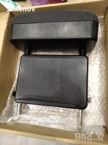 Универсален подлакътник за кола, снимка 4 - Аксесоари и консумативи - 52008629