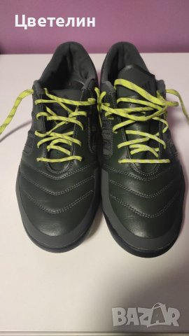 Футболни маратонки Adidas, снимка 2 - Спортни обувки - 40418377