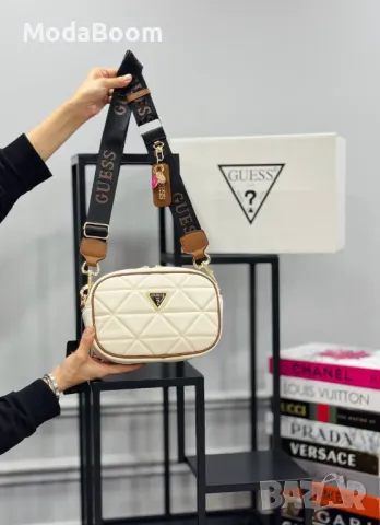 Guess дамски чанти различни цветове , снимка 11 - Чанти - 48241488