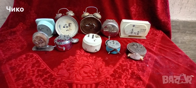 10бр различни настолни механични часовници , снимка 14 - Антикварни и старинни предмети - 52448515