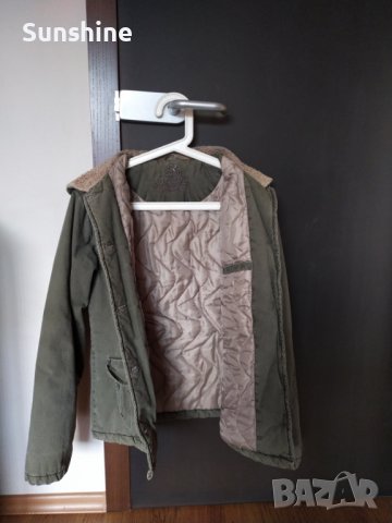 Дамско топлещо яке RED MILL