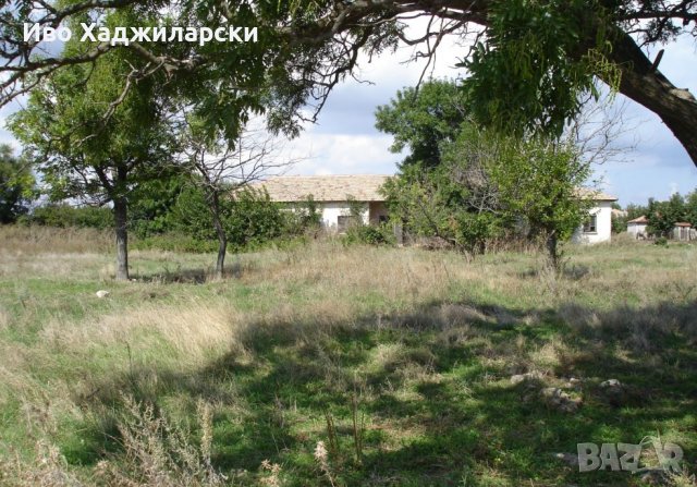 Парцел със сграда в село Тюленово, снимка 1 - Парцели - 38513195