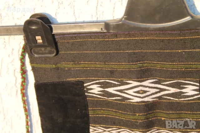 Стара вълнена престилка , снимка 2 - Антикварни и старинни предмети - 48720260