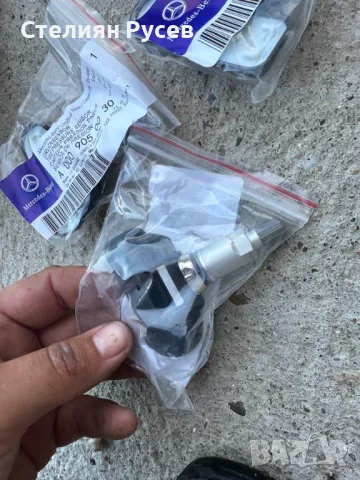   Сензор за налягане в гумите a 000 905 00 30 mercedes 40лв за брой - налични са 3 бр, снимка 2 - Части - 47868343