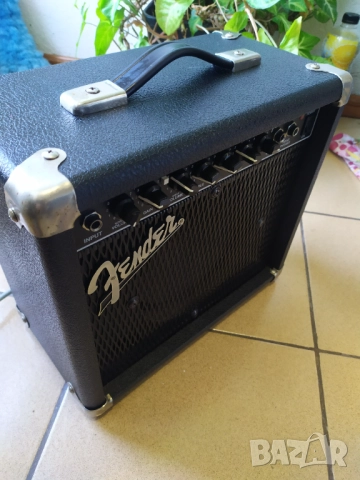 Китарно кубе Fender Frontman Reverb Amp -PR 241, снимка 4 - Китари - 52964919