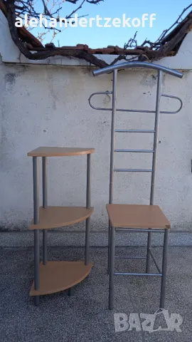 Стол със закачалка камериерски и ъглова етажерка