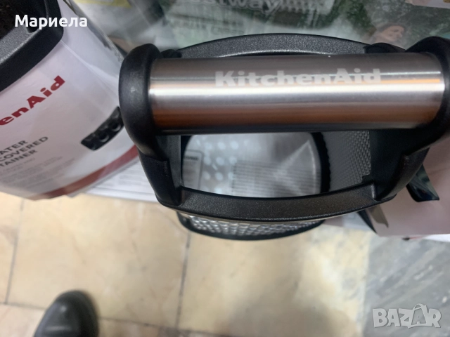 KitchenAid Ренде с контейнер , 4-странно, снимка 9 - Аксесоари за кухня - 52748736
