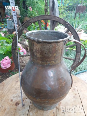 Медна кана -ваза ръчна израбатка, снимка 2 - Колекции - 33412688