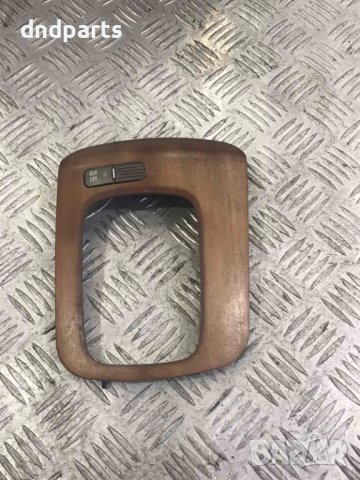 Интериорна конзола Lancia Thesis,3.0i,2003г.