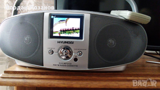 Радио-видео касетофон Huyndai, снимка 3 - Радиокасетофони, транзистори - 44863544
