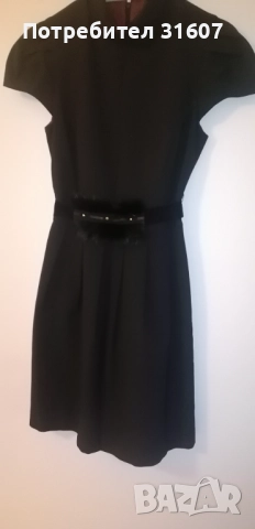 Черна рокля 