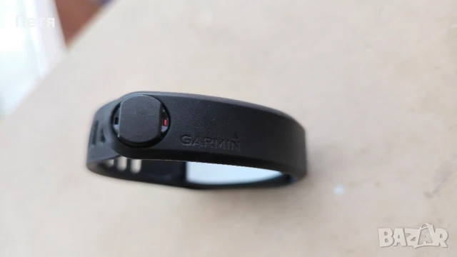 Фитнес гривна Garmin Vivofit 2 , снимка 12 - Фитнес уреди - 51106402