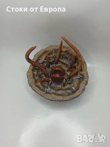 Статуетка на морско чудовище - високо качество - 12см диаметър