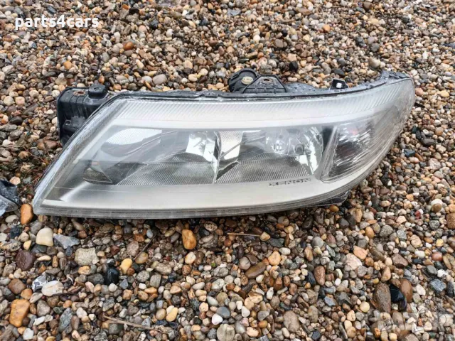 ляв и десен ксенонов фар за рено лагуна RENAULT LAGUNA, снимка 2 - Части - 47962629