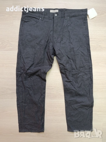 Мъжки спортен панталон Calvin Klein размер 38, снимка 2 - Панталони - 53509516