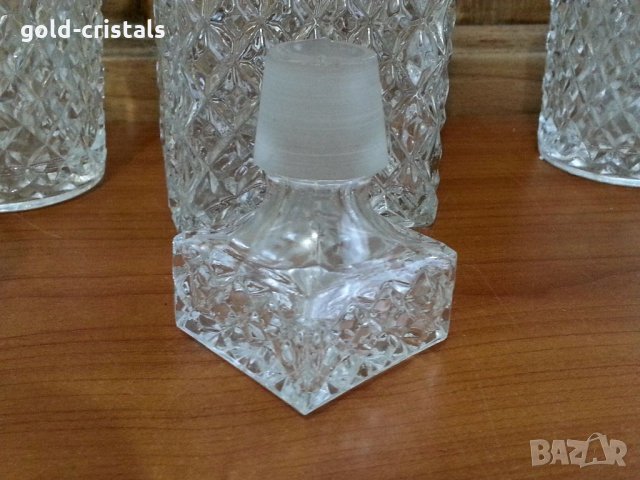 Кристални чаши и гарафа Бохемия Чехословакия, снимка 5 - Антикварни и старинни предмети - 35296987