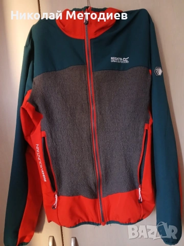 Страхотен суичар REGATTA м размер , снимка 4 - Спортни дрехи, екипи - 53137856