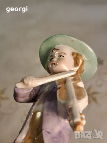 немска порцеланова фигурка момче с цигулка , снимка 6 - Колекции - 49795548