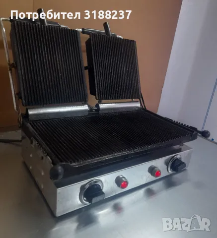Професионалев двоен контактен грил/тостер преса, снимка 2 - Обзавеждане на кухня - 49337205